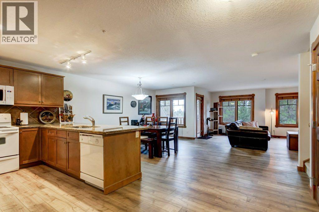 324, 170 Crossbow Place, Canmore, Alberta  T1W 3H4 - Photo 3 - A2271746