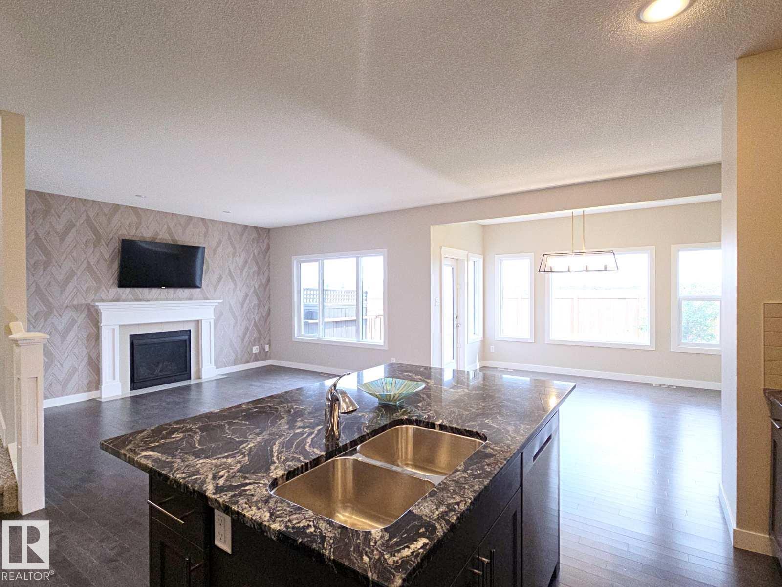 16707 18 Av Sw, Edmonton, Alberta  T6W 3C5 - Photo 10 - E4466398