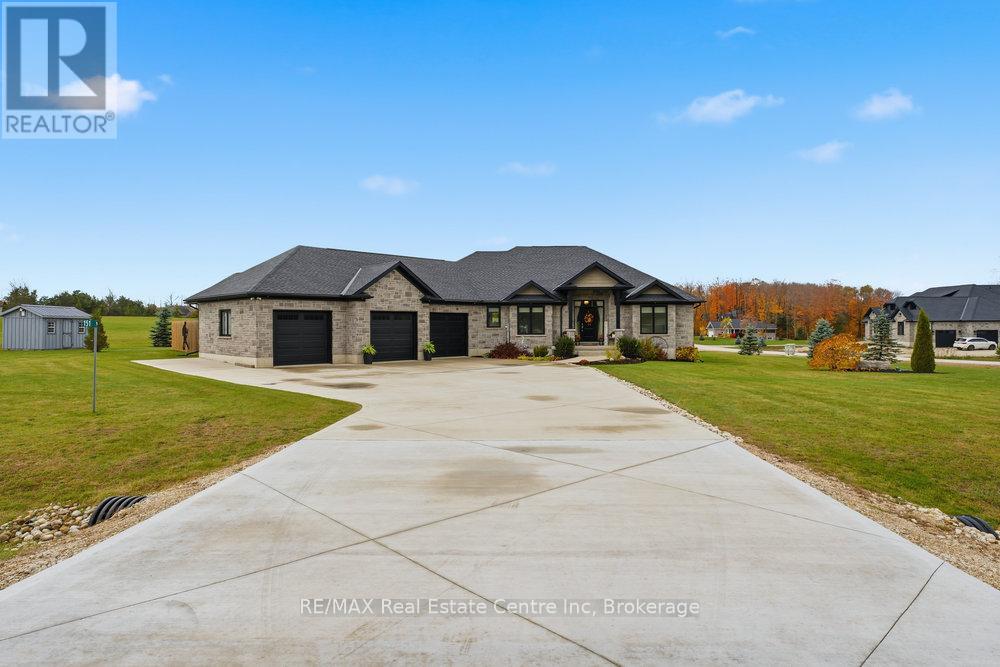 151 Marshall Heights Road, West Grey, Ontario  N0G 1R0 - Photo 7 - X12486233