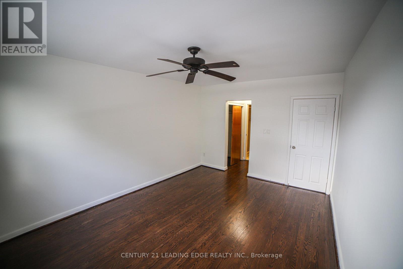 2nd Fl - 152 Overbrook Place, Toronto, Ontario  M3H 4P9 - Photo 18 - C12566336