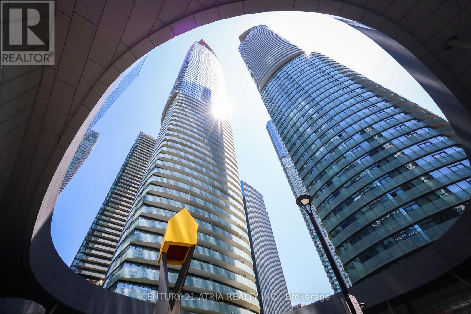 1002 - 14 YORK STREET, Toronto, Ontario