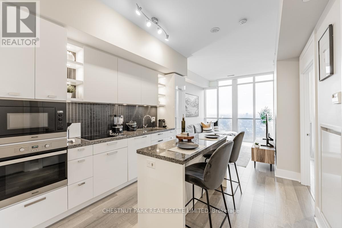 2804 - 32 Davenport Road, Toronto, Ontario  M5R 0B5 - Photo 8 - C12566366