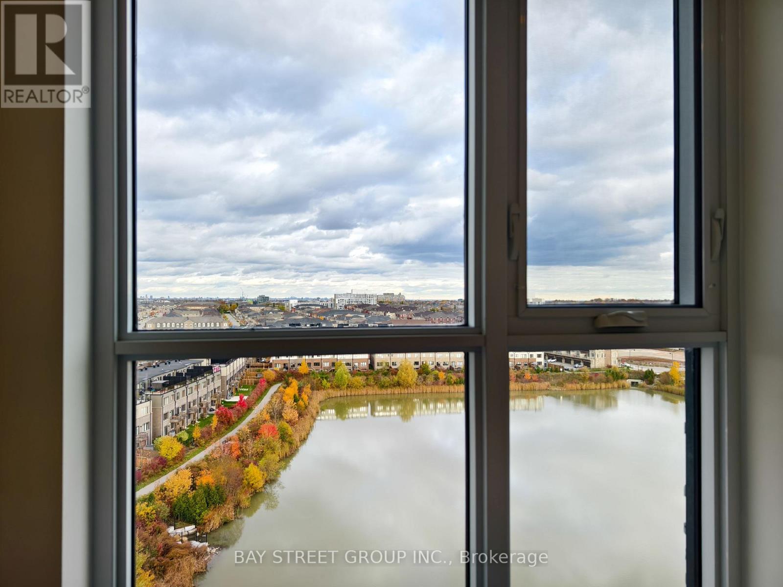 1004 - 3071 Trafalgar Road, Oakville, Ontario  L6H 8C6 - Photo 34 - W12524792