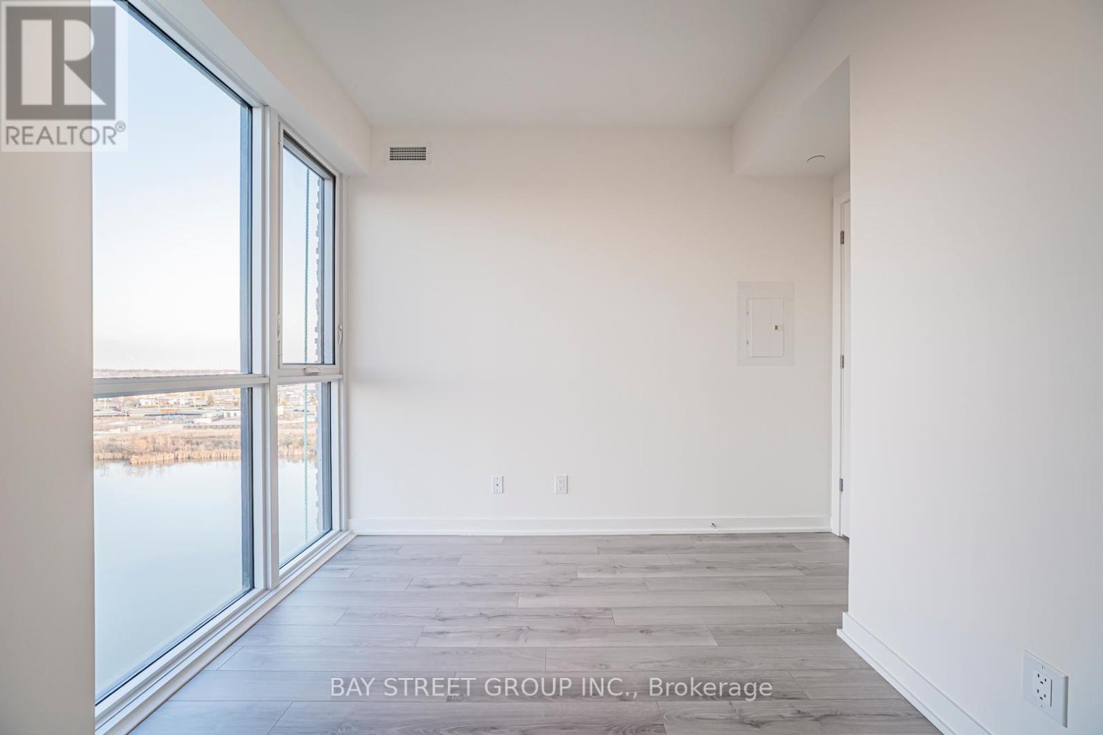 1004 - 3071 Trafalgar Road, Oakville, Ontario  L6H 8C6 - Photo 37 - W12524792