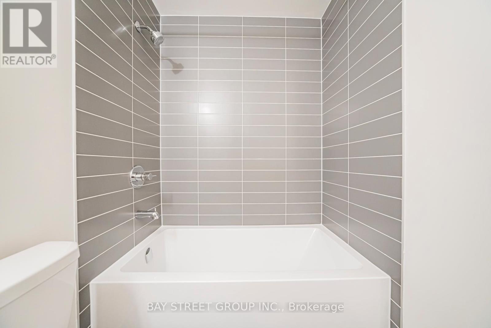 1004 - 3071 Trafalgar Road, Oakville, Ontario  L6H 8C6 - Photo 30 - W12524792