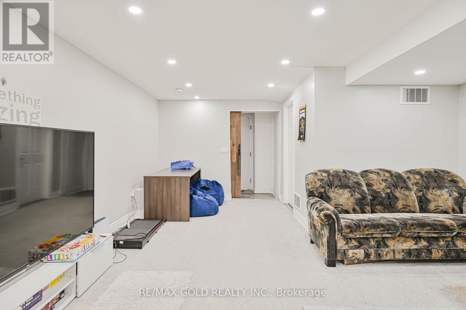 66 Kalmia Road, Brampton, Ontario  L6X 4N4 - Photo 34 - W12565636