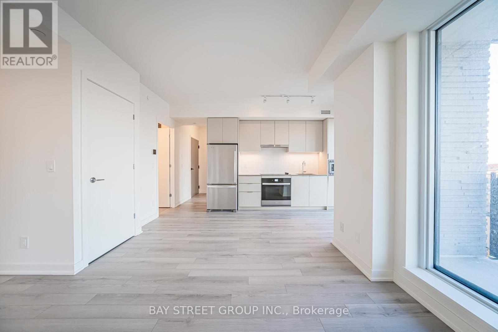 1004 - 3071 Trafalgar Road, Oakville, Ontario  L6H 8C6 - Photo 14 - W12524792