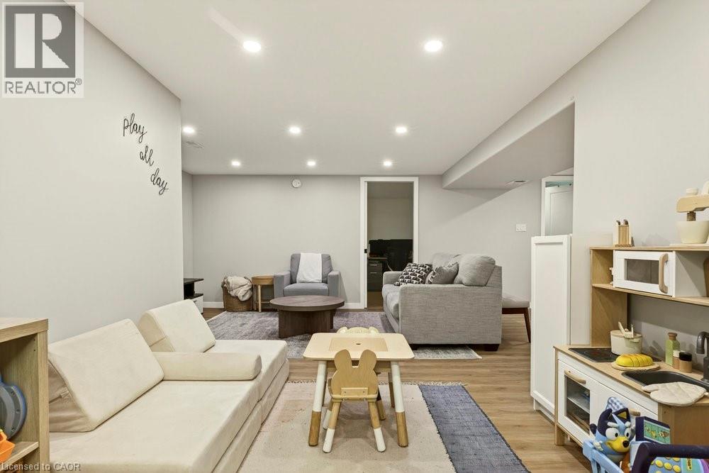 7 Prince Charles Drive, St. Catharines, Ontario  L2N 3Y4 - Photo 31 - 40789246