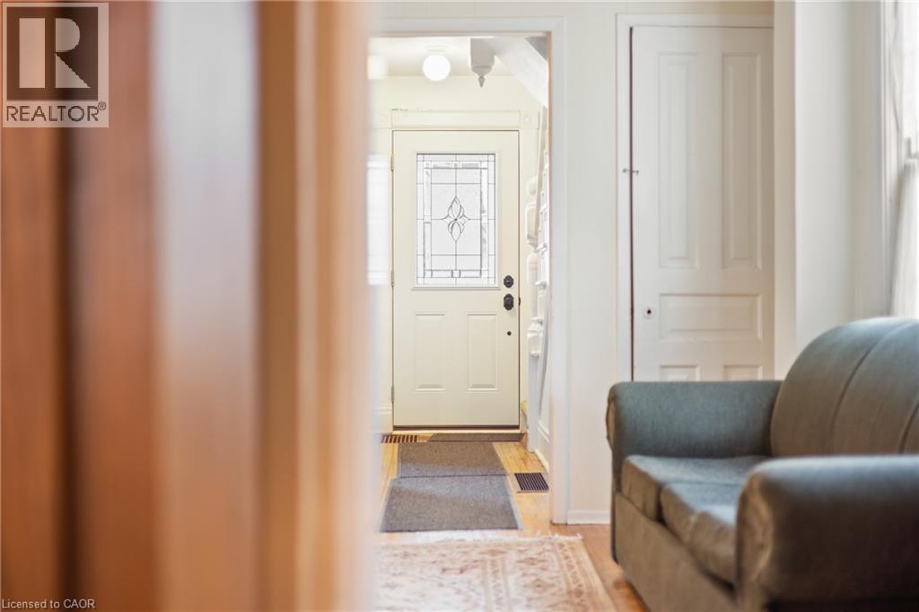 118 Krug Street, Kitchener, Ontario  N2H 2Y2 - Photo 29 - 40788359