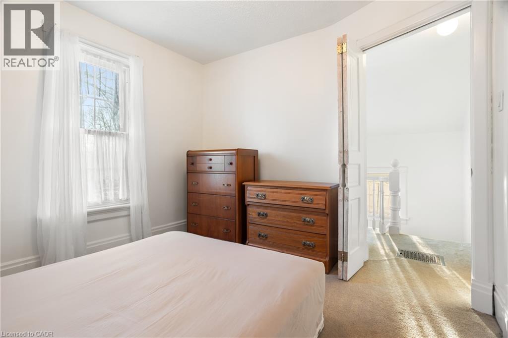 118 Krug Street, Kitchener, Ontario  N2H 2Y2 - Photo 32 - 40788359