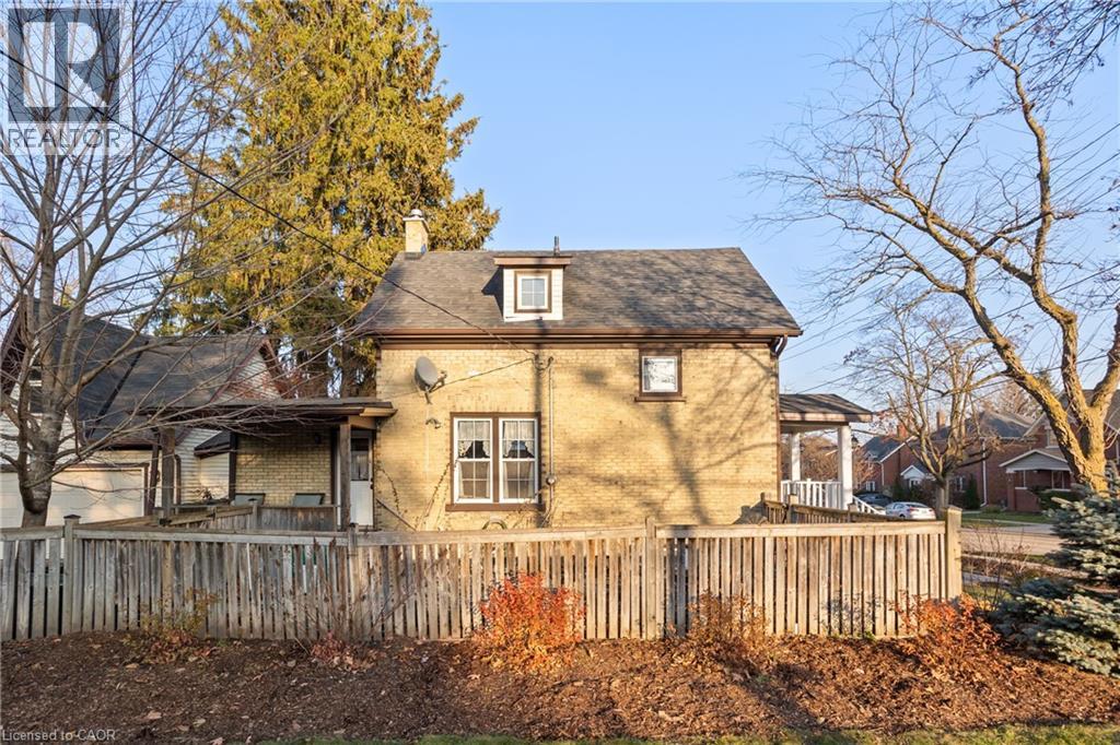 118 Krug Street, Kitchener, Ontario  N2H 2Y2 - Photo 5 - 40788359