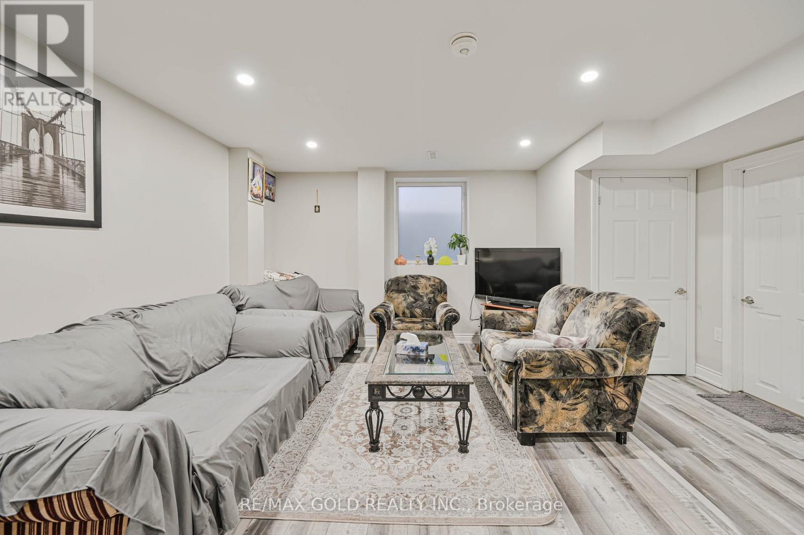 66 Kalmia Road, Brampton, Ontario  L6X 4N4 - Photo 37 - W12565636