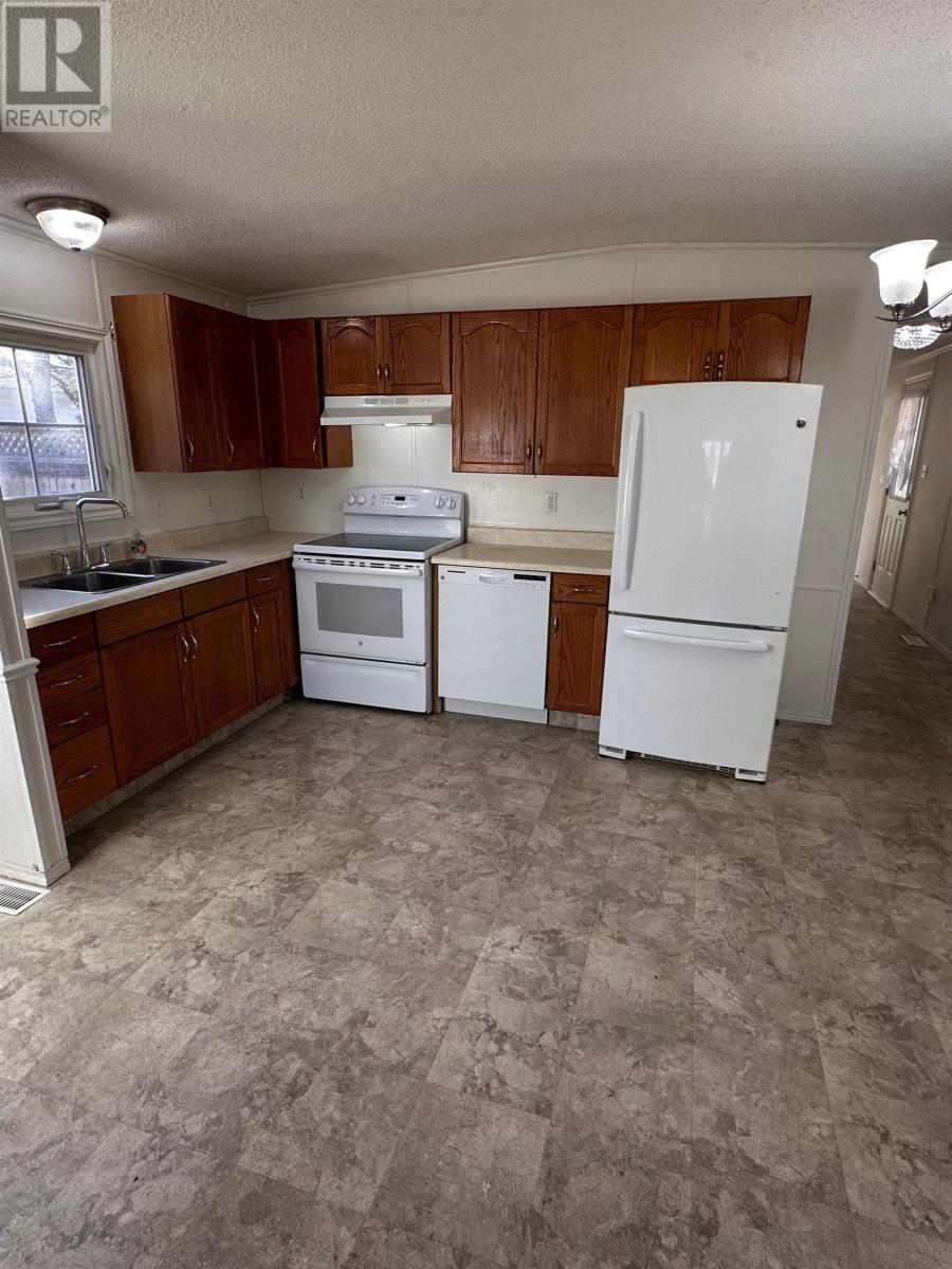 4 Spinnaker Crescent, Charlottetown, Prince Edward Island  C1C 1M5 - Photo 7 - 202528381