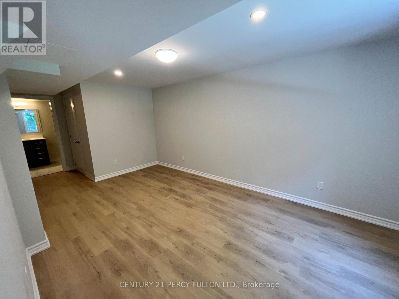 Bsmt - 445 Prestwick Drive, Oshawa, Ontario  L1J 7R2 - Photo 11 - E12566296