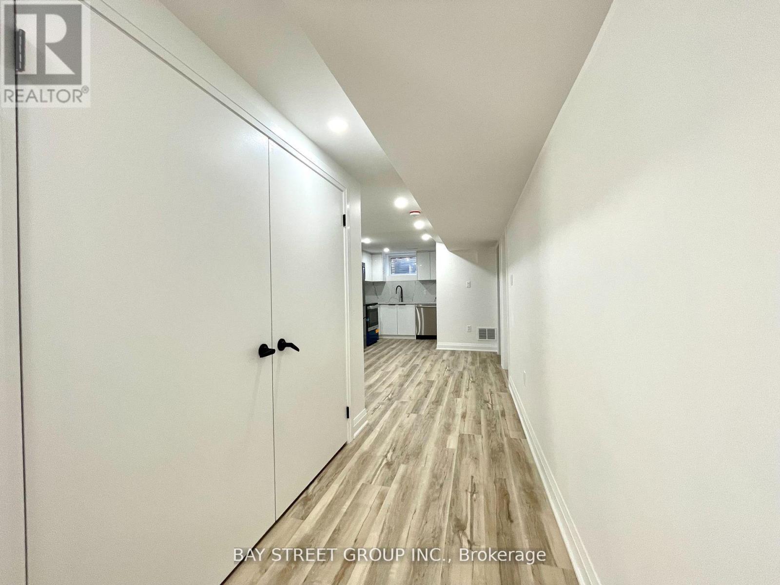 2 - 119 Claymore Crescent, Oshawa, Ontario  L1G 6G3 - Photo 11 - E12566350