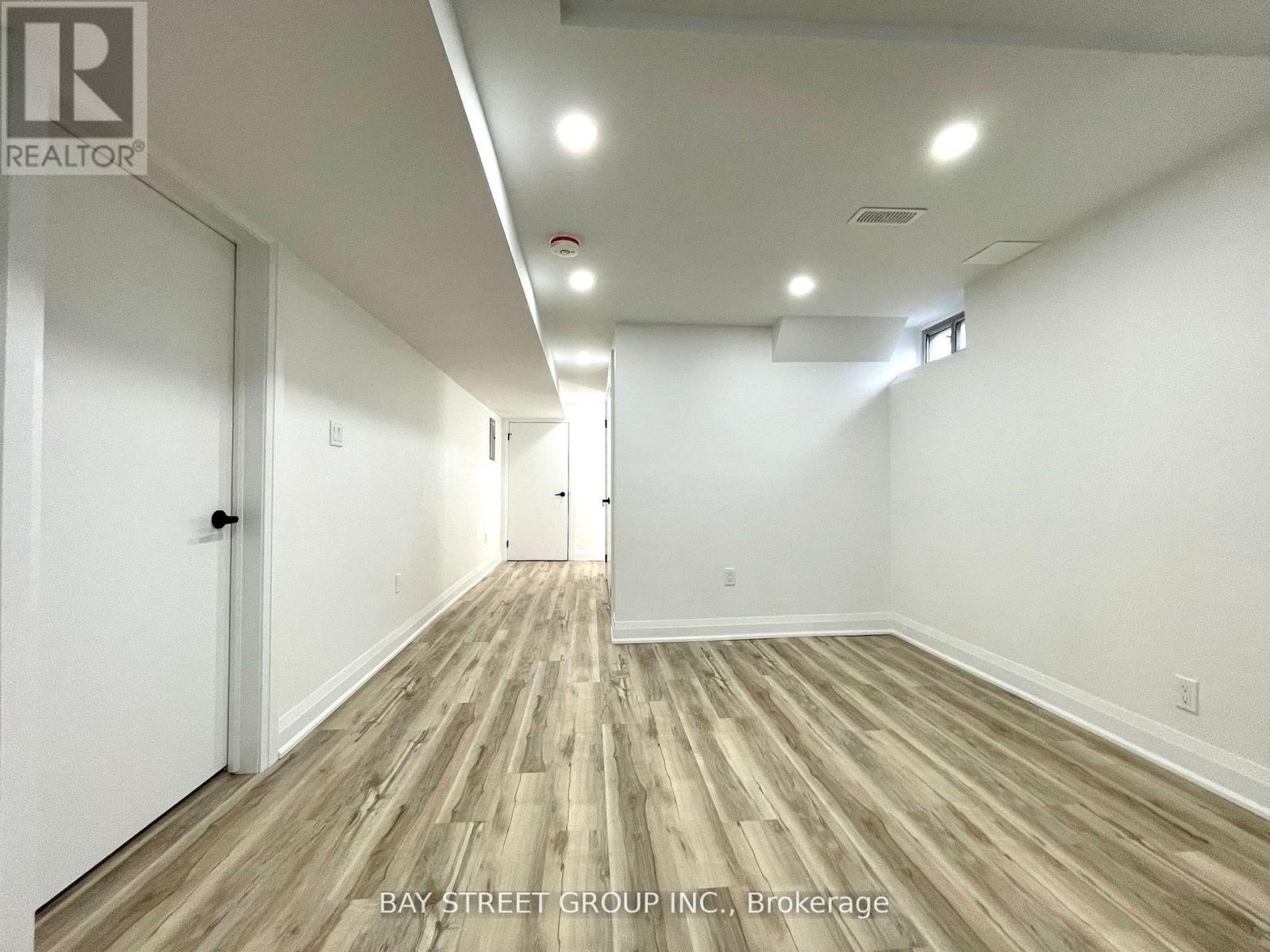 2 - 119 Claymore Crescent, Oshawa, Ontario  L1G 6G3 - Photo 9 - E12566350