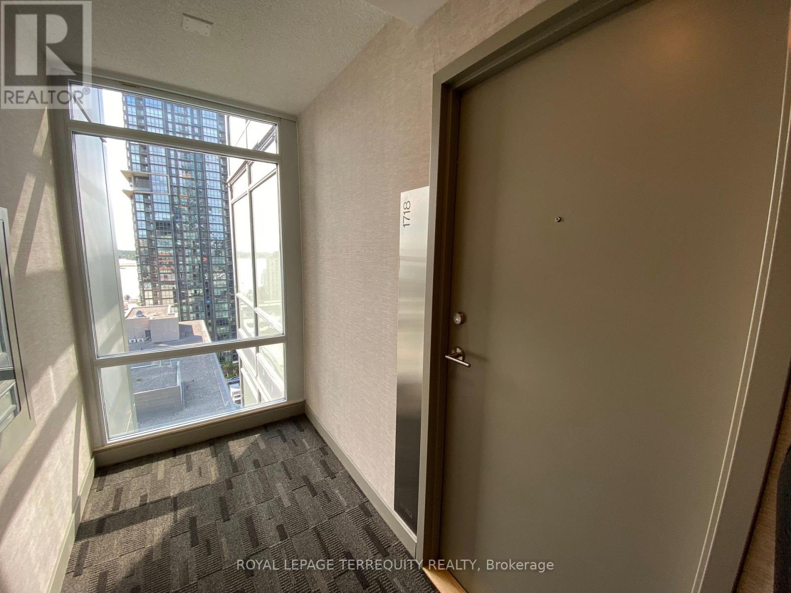 1718 - 4k Spadina Avenue, Toronto, Ontario  M5V 3Y9 - Photo 3 - C12565656