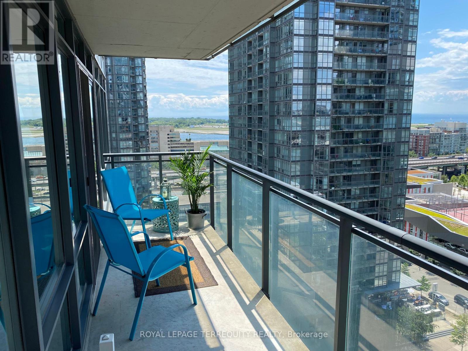 1718 - 4k Spadina Avenue, Toronto, Ontario  M5V 3Y9 - Photo 23 - C12565656