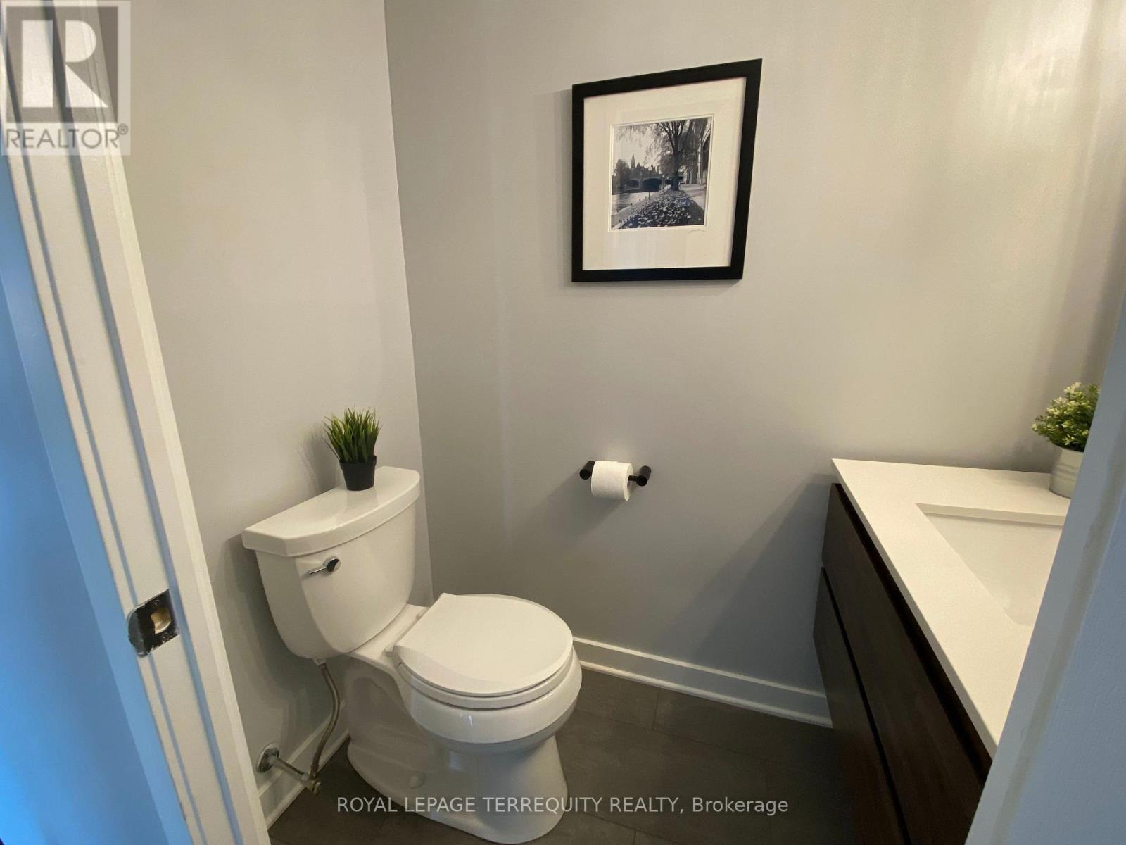 1718 - 4k Spadina Avenue, Toronto, Ontario  M5V 3Y9 - Photo 20 - C12565656