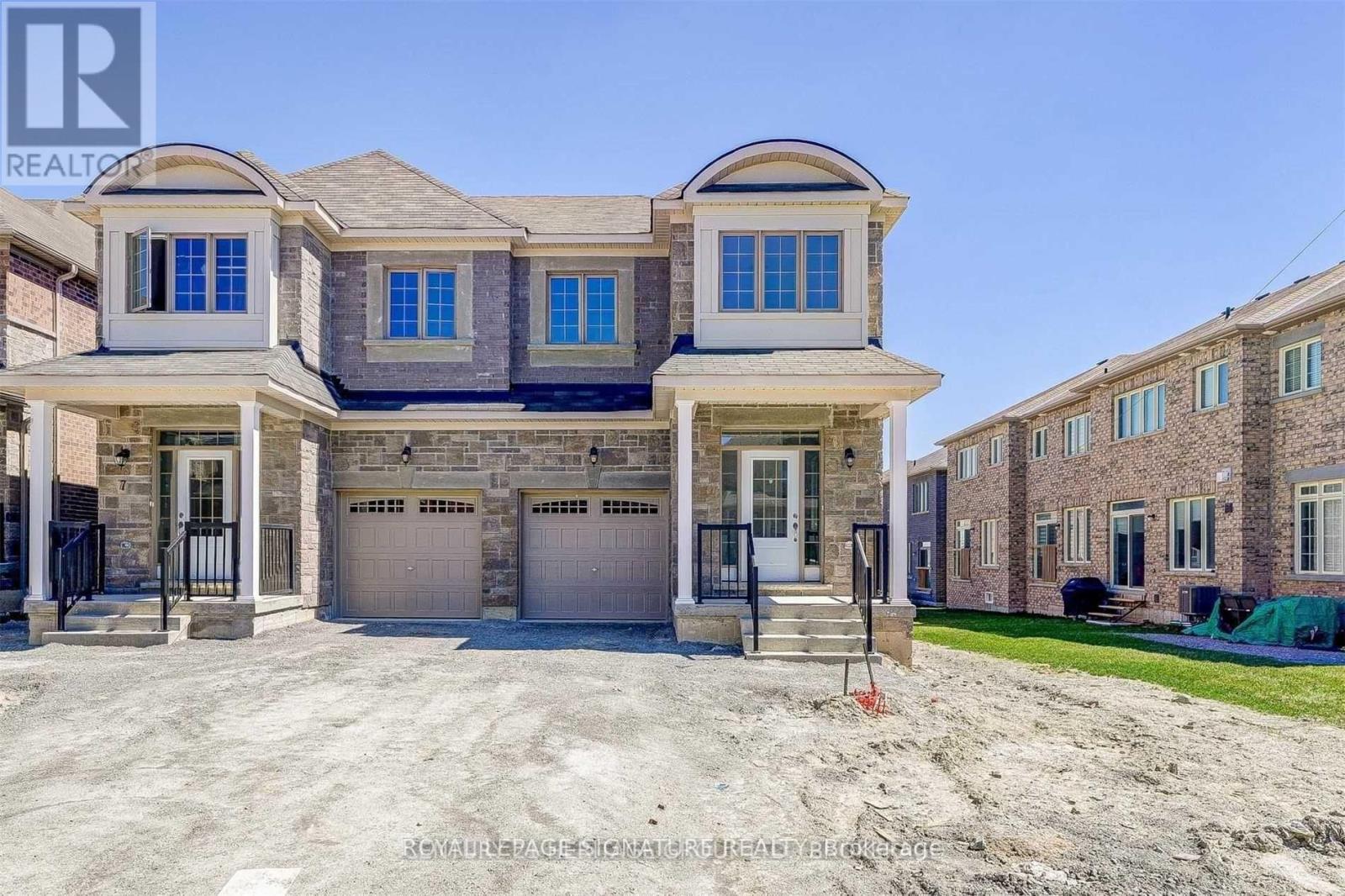 5 FREDERICK TAYLOR WAY, East Gwillimbury, Ontario