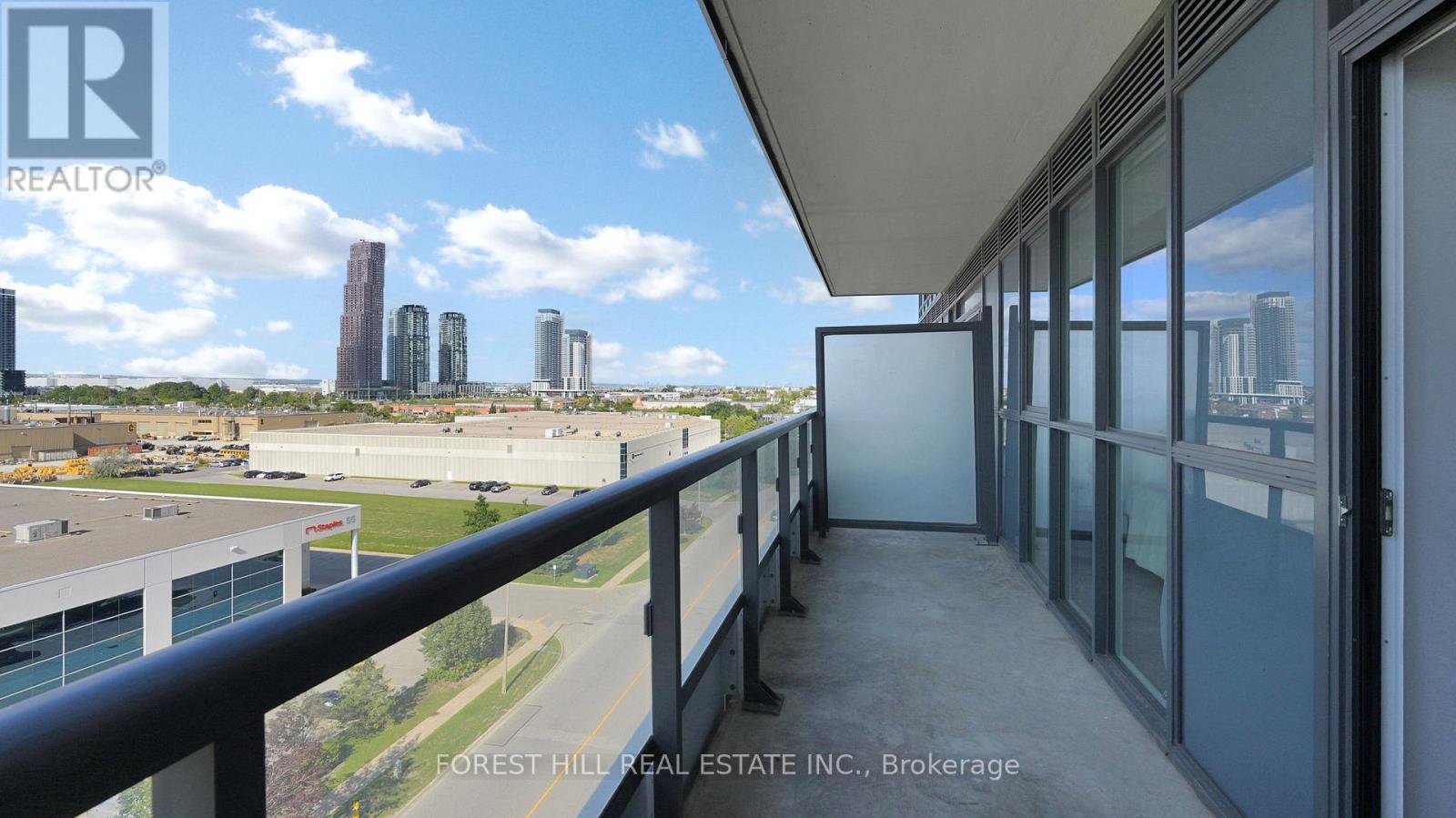 818 - 38 Honeycrisp Crescent, Vaughan, Ontario  L4K 0M7 - Photo 22 - N12566302