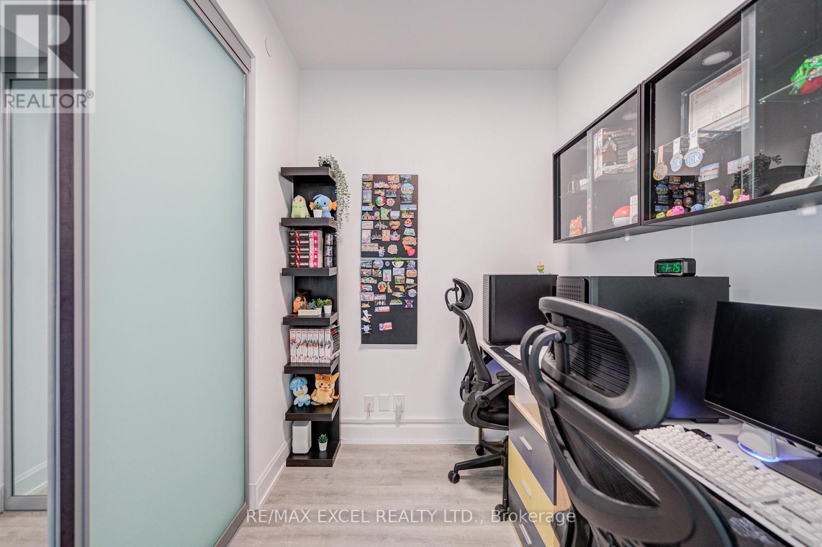 2815 - 12 Gandhi Lane, Markham, Ontario  L3T 0G8 - Photo 16 - N12566326