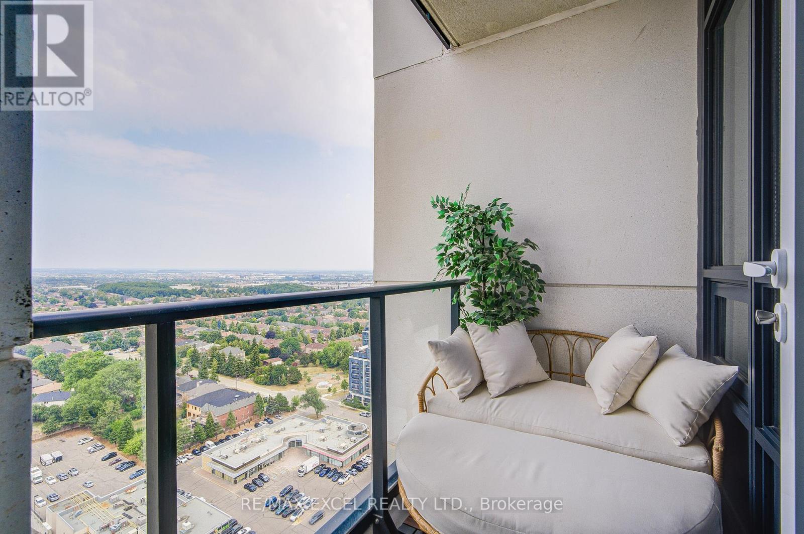 2815 - 12 Gandhi Lane, Markham, Ontario  L3T 0G8 - Photo 42 - N12566326