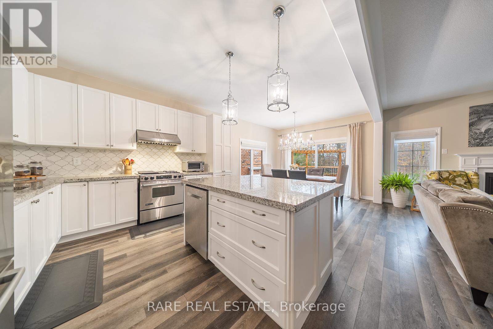 1767 Emberton Way, Innisfil, Ontario  L9S 0N4 - Photo 16 - N12566338