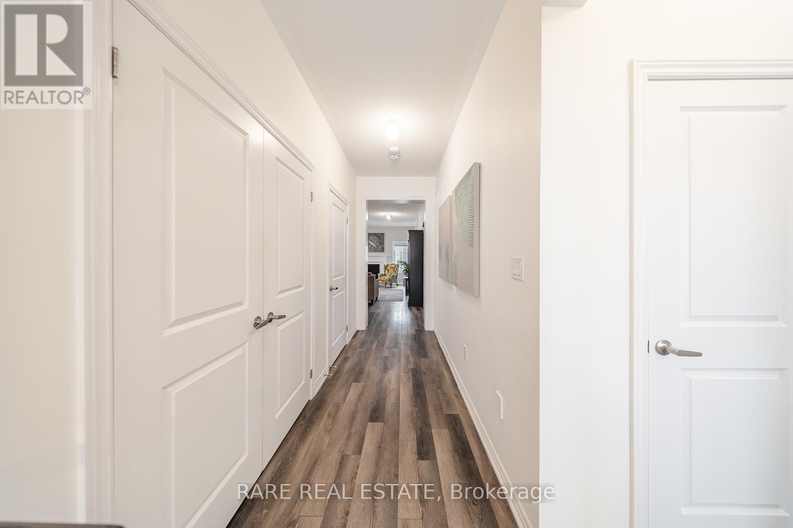 1767 Emberton Way, Innisfil, Ontario  L9S 0N4 - Photo 5 - N12566338