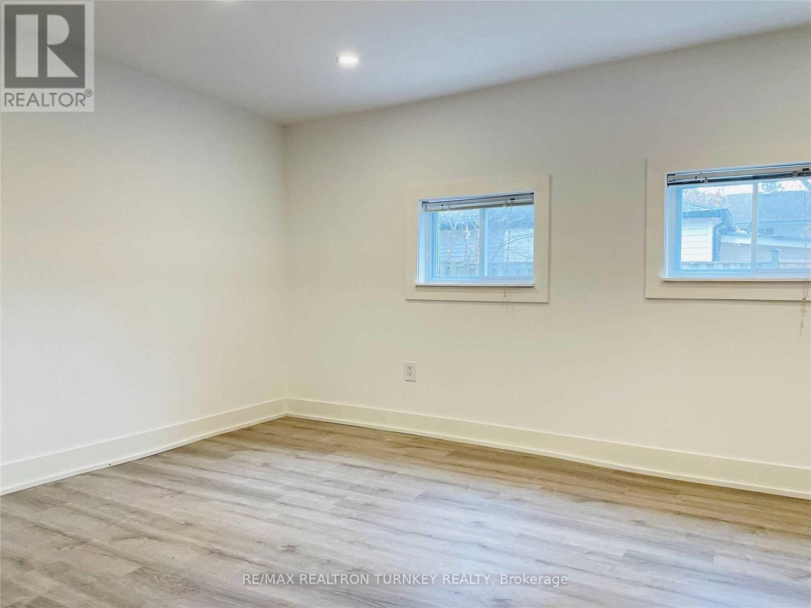 18 River Drive, East Gwillimbury, Ontario  L9N 1A6 - Photo 20 - N12566364