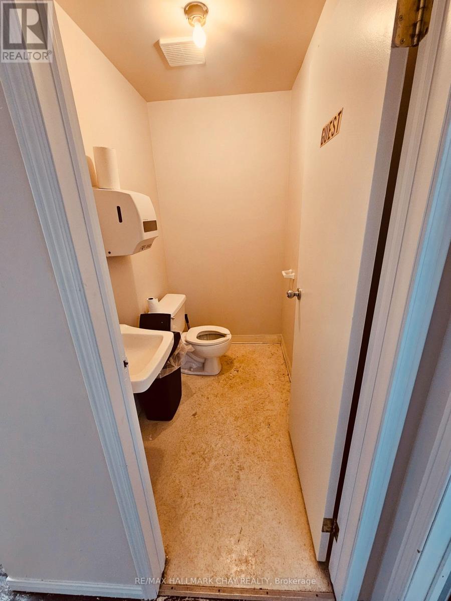 6 - 90 Saunders Road, Barrie, Ontario  L4N 9G8 - Photo 10 - S12566348