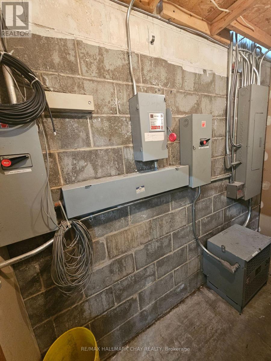 6 - 90 Saunders Road, Barrie, Ontario  L4N 9G8 - Photo 11 - S12566348