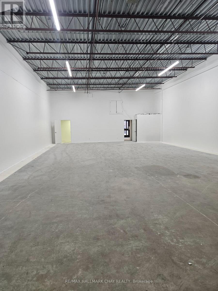 6 - 90 Saunders Road, Barrie, Ontario  L4N 9G8 - Photo 3 - S12566348