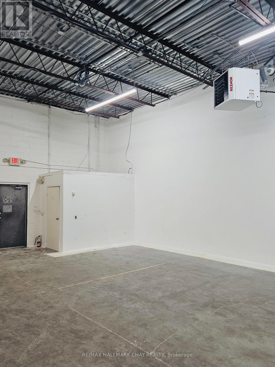 6 - 90 Saunders Road, Barrie, Ontario  L4N 9G8 - Photo 5 - S12566348