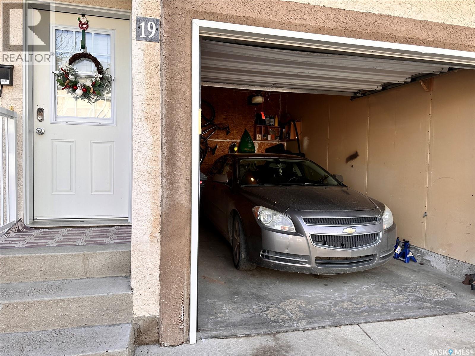 19 2751 Windsor Park Road, Regina, Saskatchewan  S4V 1H1 - Photo 27 - SK024484