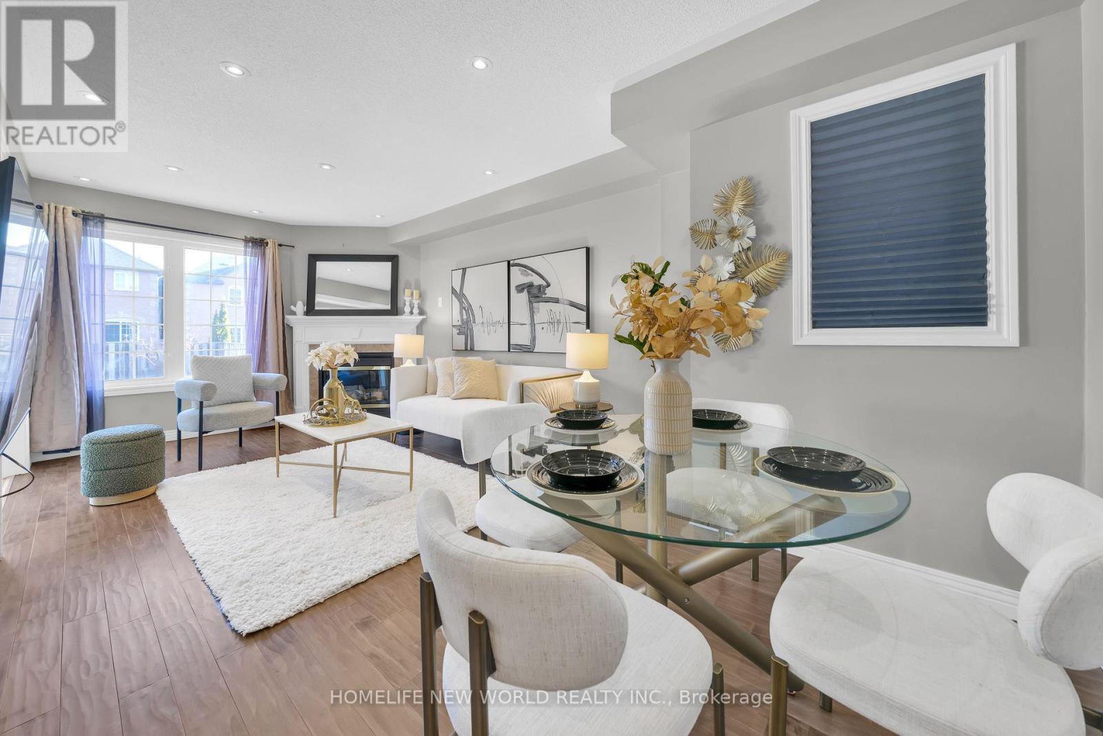 60 Bloomgate Crescent, Richmond Hill, Ontario  L4E 4E2 - Photo 5 - N12561216