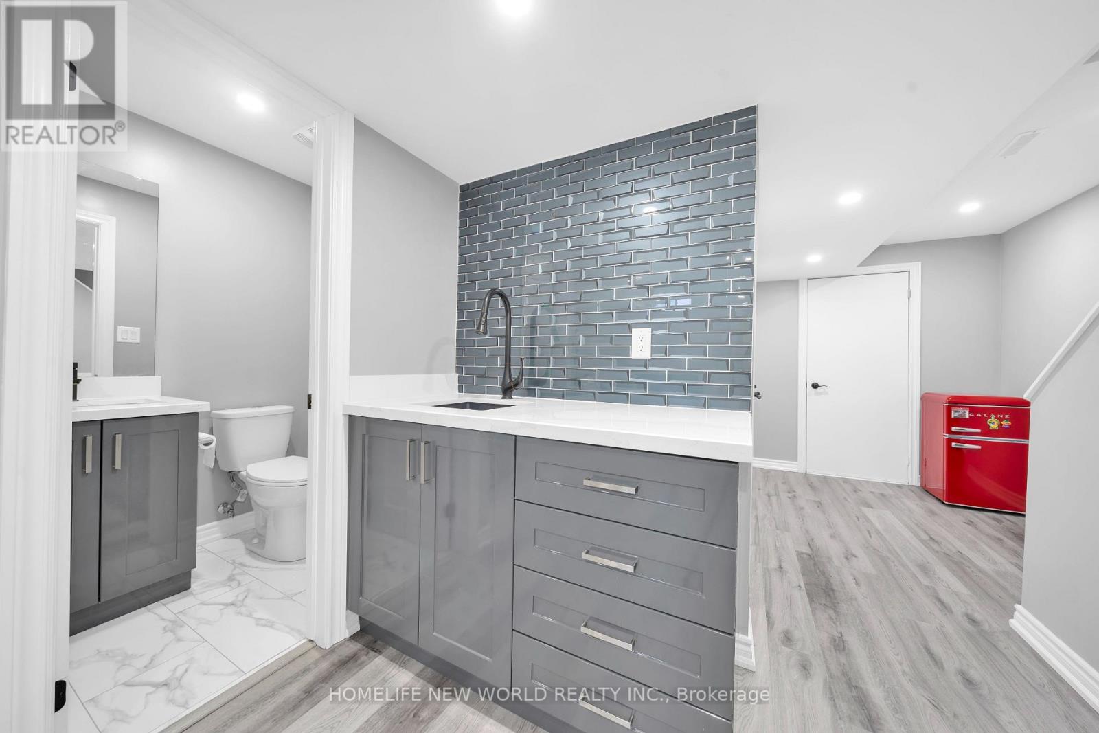 60 Bloomgate Crescent, Richmond Hill, Ontario  L4E 4E2 - Photo 23 - N12561216