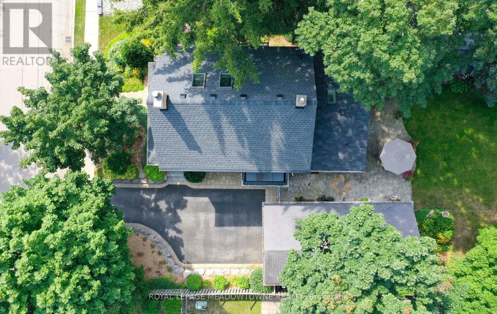 10 Union Street, Halton Hills, Ontario  L7G 3L9 - Photo 47 - W12566264