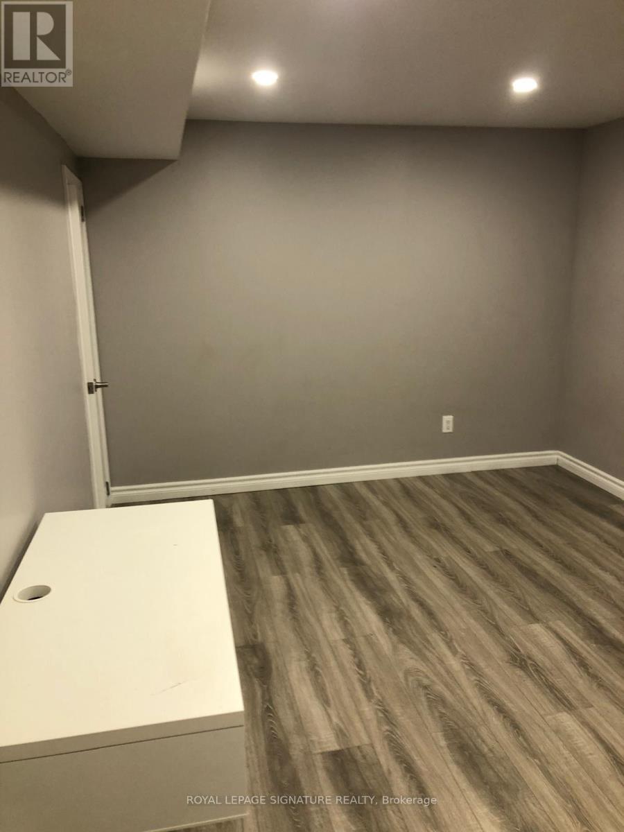 57 Mccrimmon Drive, Brampton, Ontario  L7A 2Z5 - Photo 7 - W12566308