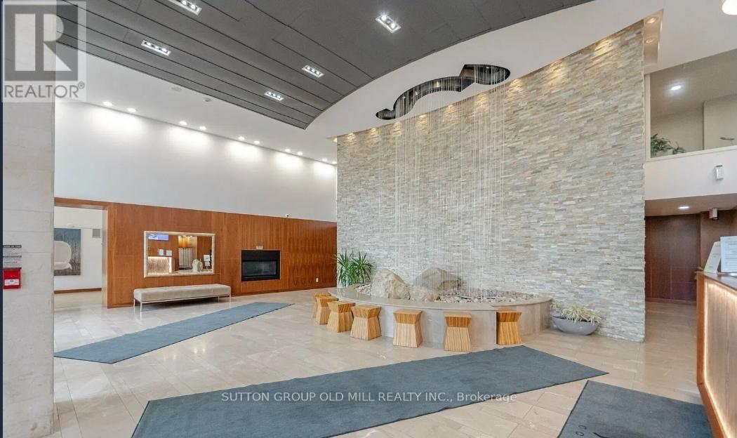 1508 - 225 Webb Drive, Mississauga, Ontario  L5B 4P2 - Photo 13 - W12566314