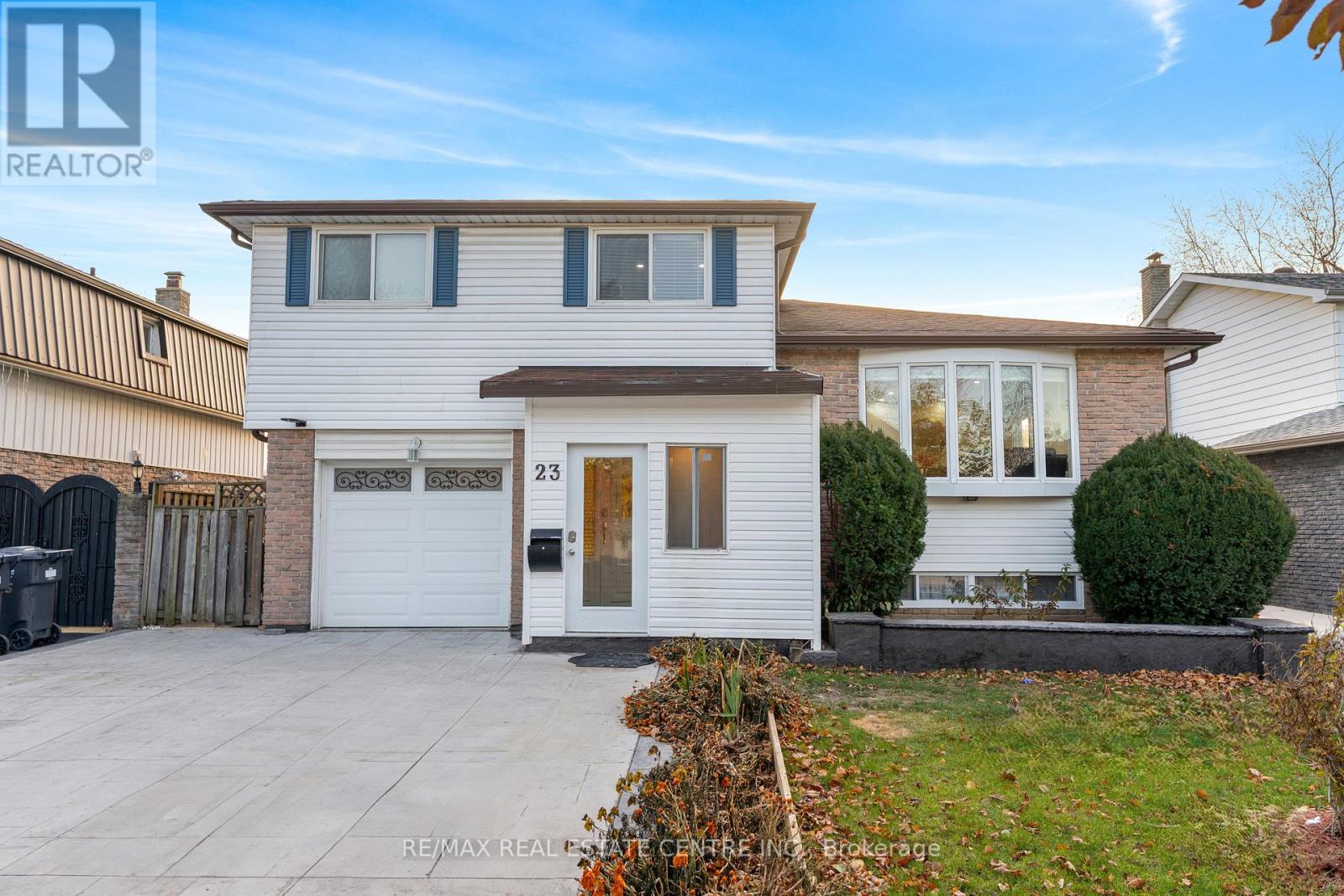 23 JEFFERSON ROAD, Brampton, Ontario