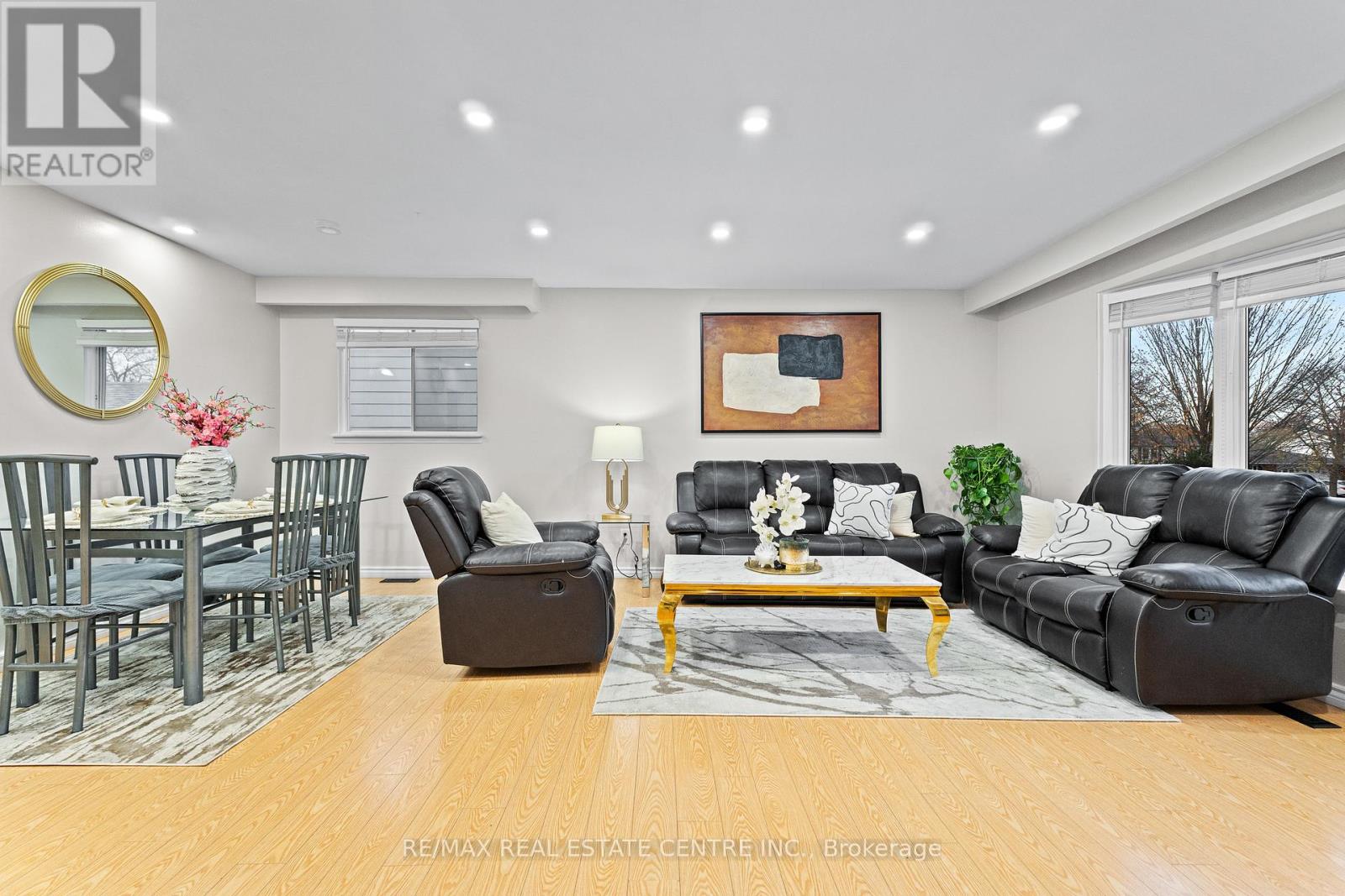 23 Jefferson Road, Brampton, Ontario  L6S 2G6 - Photo 15 - W12566344