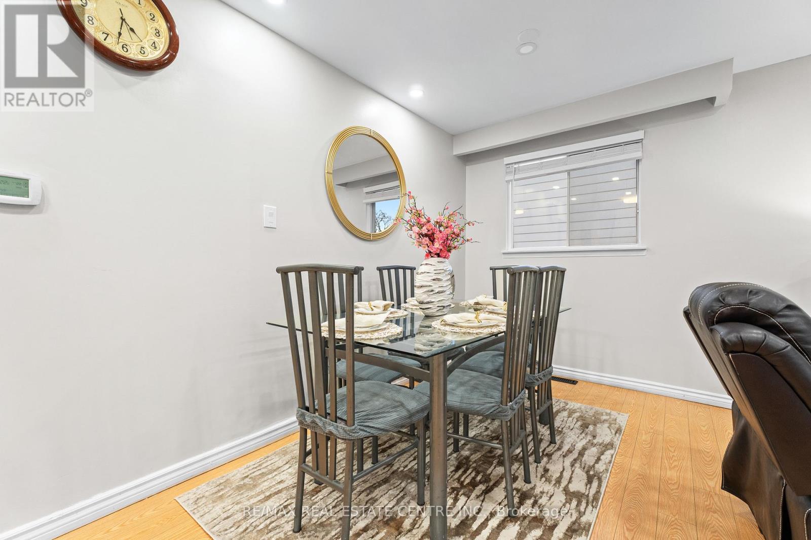 23 Jefferson Road, Brampton, Ontario  L6S 2G6 - Photo 19 - W12566344