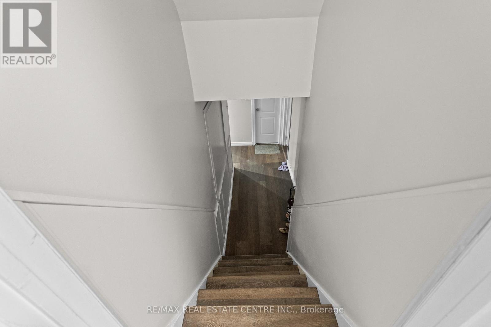 23 Jefferson Road, Brampton, Ontario  L6S 2G6 - Photo 41 - W12566344