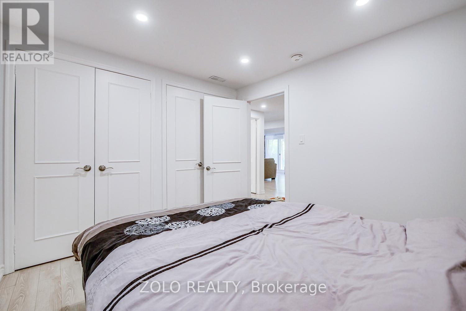 Lower - 62 Julia Street, Markham, Ontario  L3T 4R9 - Photo 8 - N12430760