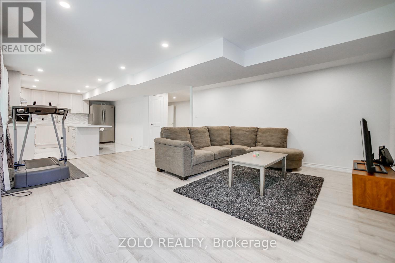 Lower - 62 Julia Street, Markham, Ontario  L3T 4R9 - Photo 12 - N12430760