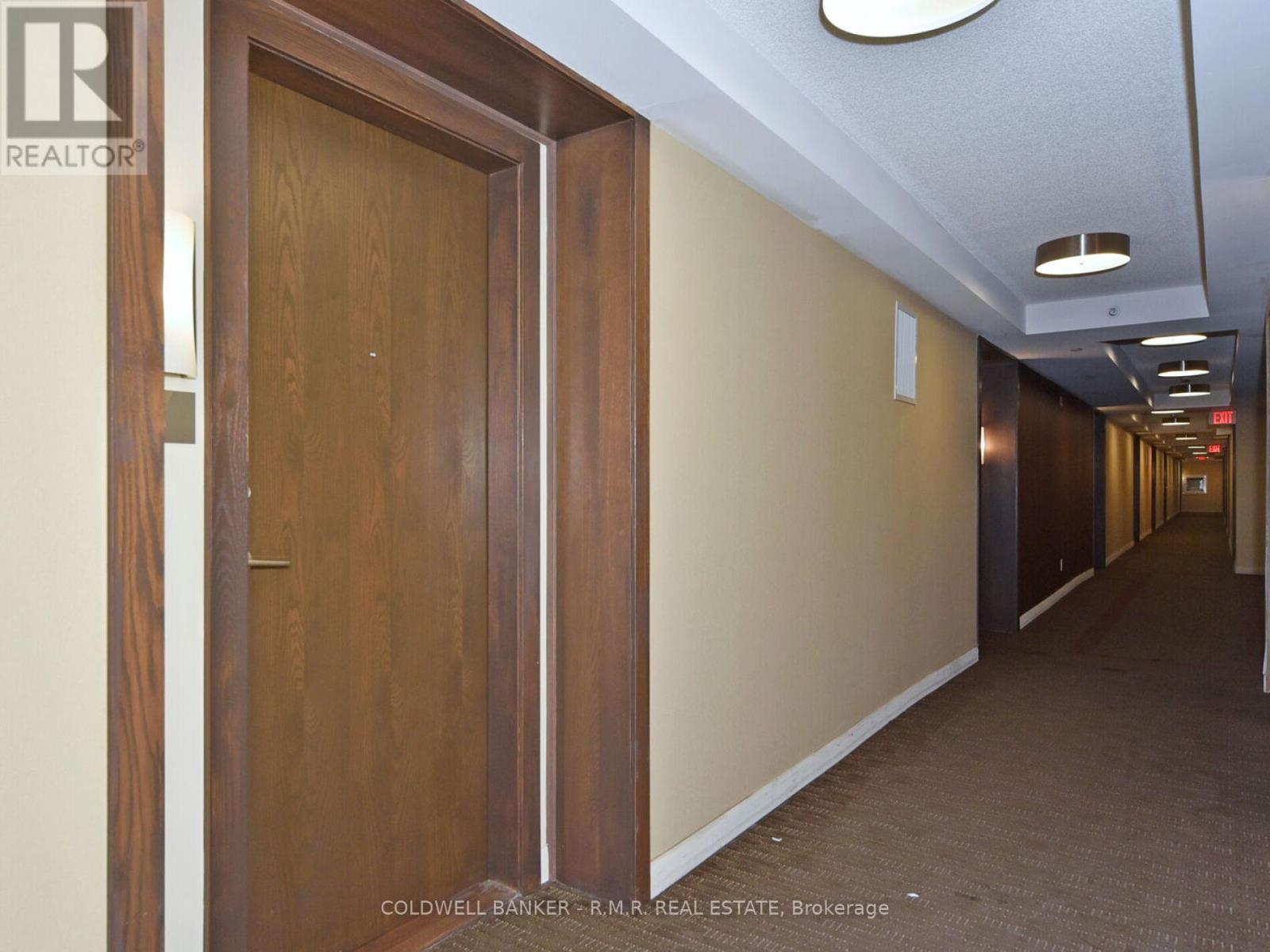 211 - 75 Norman Bethune Avenue, Richmond Hill, Ontario  L4B 0B6 - Photo 10 - N12566566