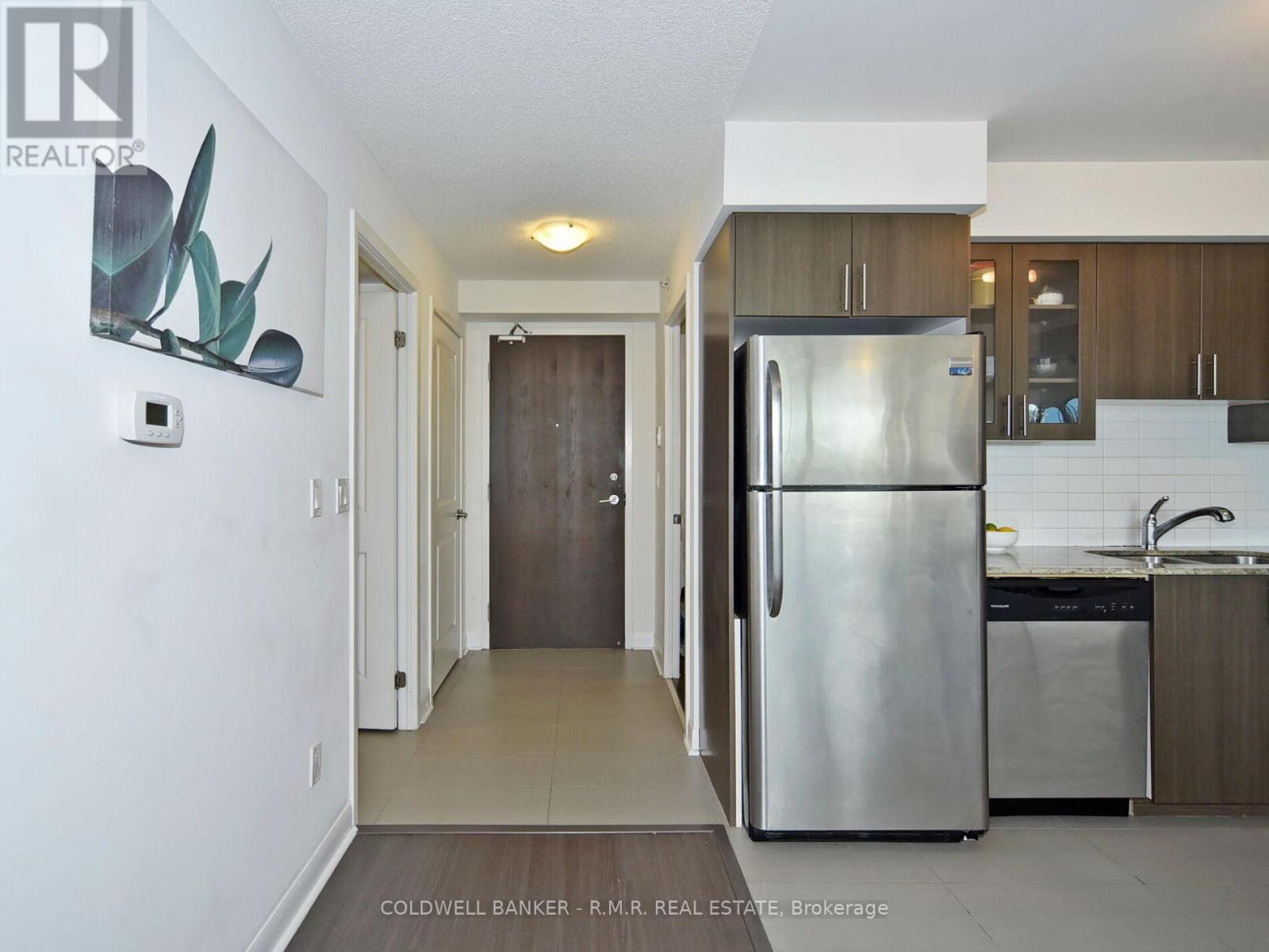 211 - 75 Norman Bethune Avenue, Richmond Hill, Ontario  L4B 0B6 - Photo 13 - N12566566