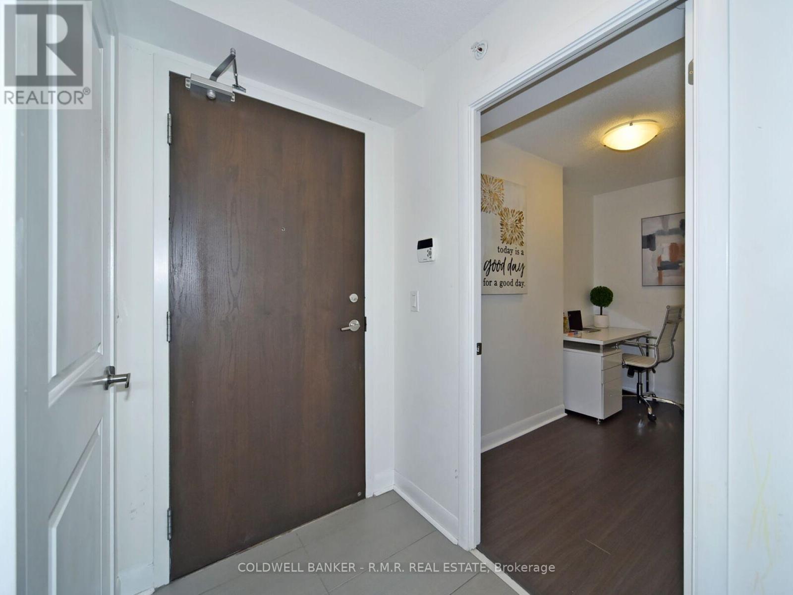 211 - 75 Norman Bethune Avenue, Richmond Hill, Ontario  L4B 0B6 - Photo 14 - N12566566