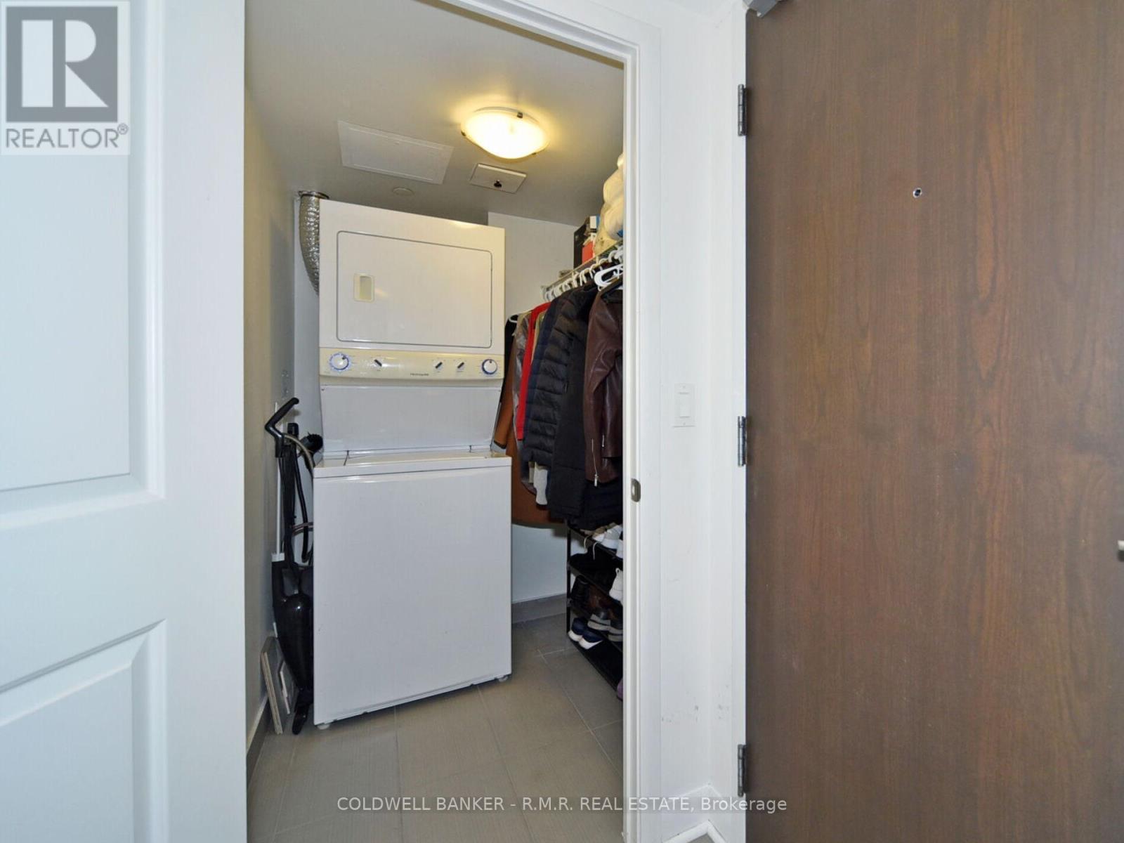 211 - 75 Norman Bethune Avenue, Richmond Hill, Ontario  L4B 0B6 - Photo 17 - N12566566